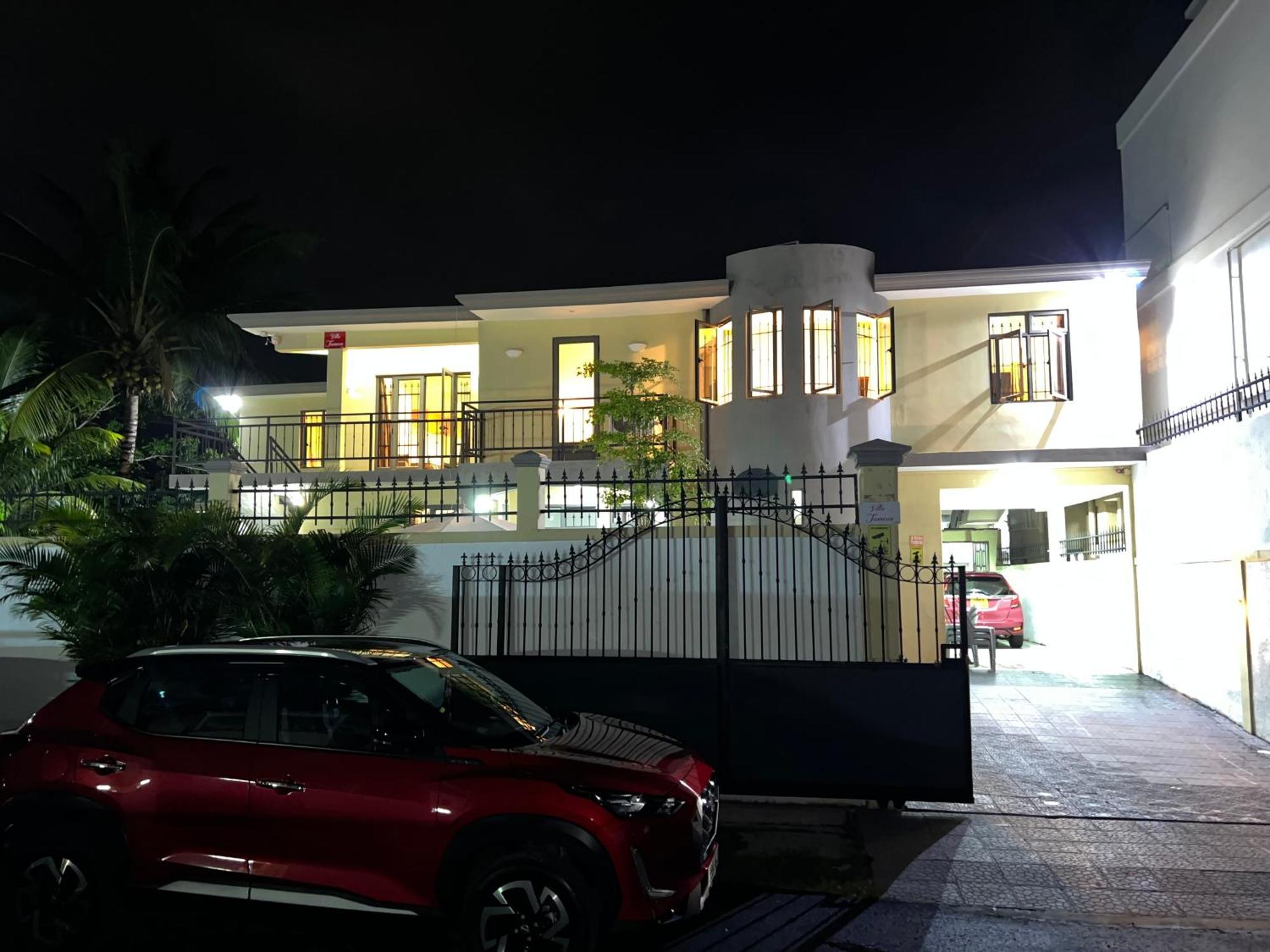 Villa Tameva Flic en Flac ภายนอก รูปภาพ